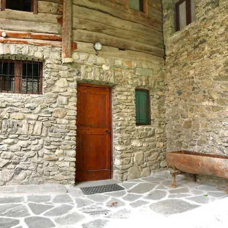 Sansicario Borgo Apartamento *